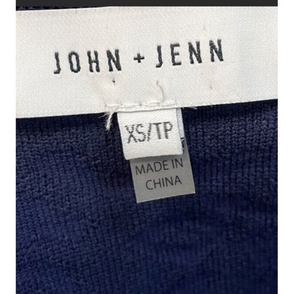 John & Jenn Dress sz XS Knit Vneck Blue black Fit And Flare Stretch Sleeveless - Picture 3 of 5